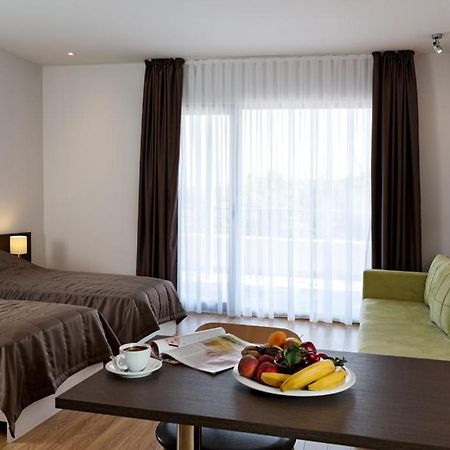 Romantique Dojran Hotel Esterno foto