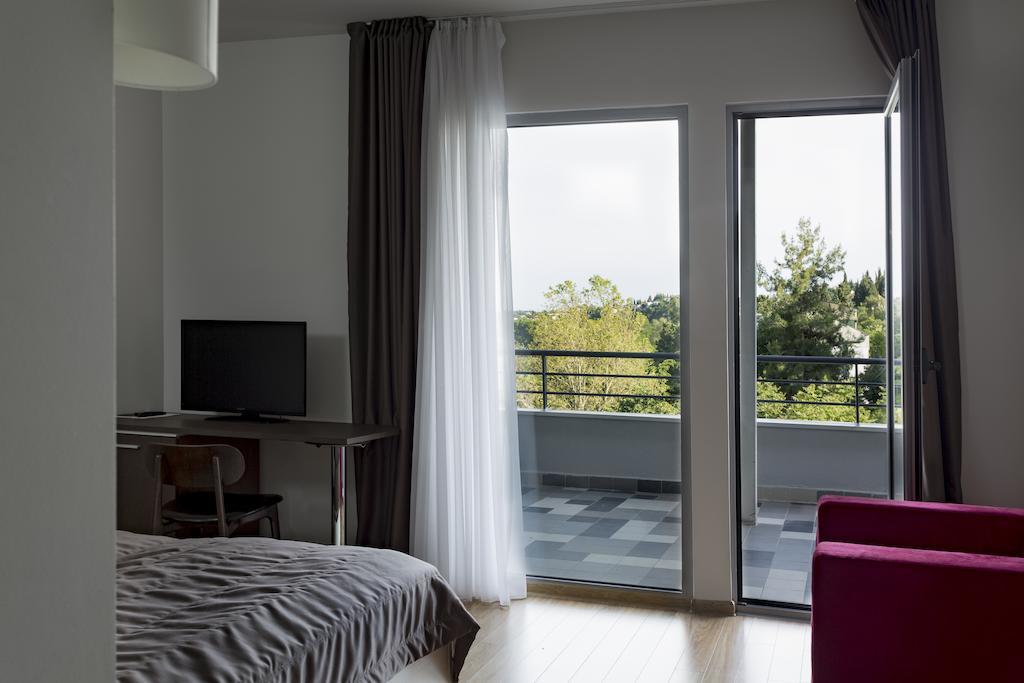 Romantique Dojran Hotel Esterno foto