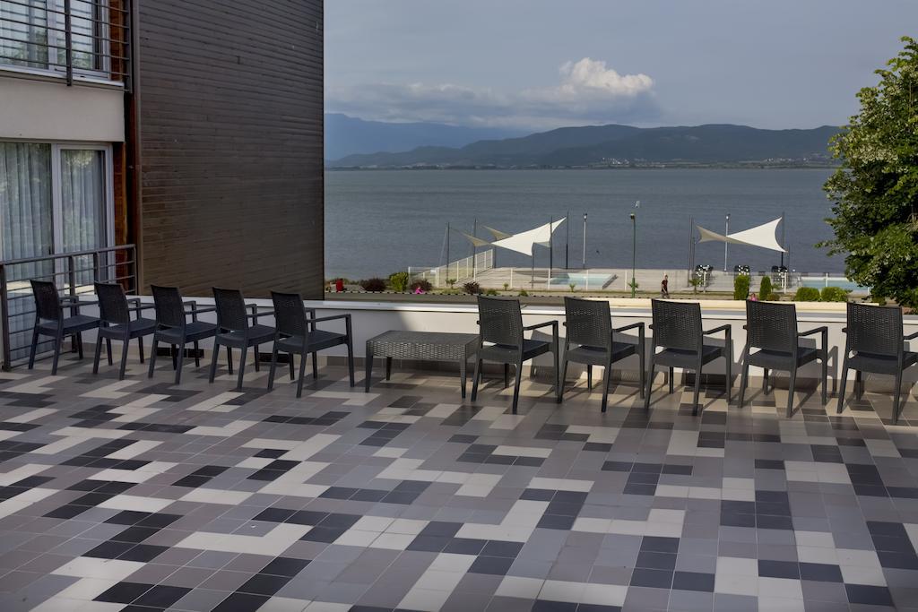Romantique Dojran Hotel Esterno foto