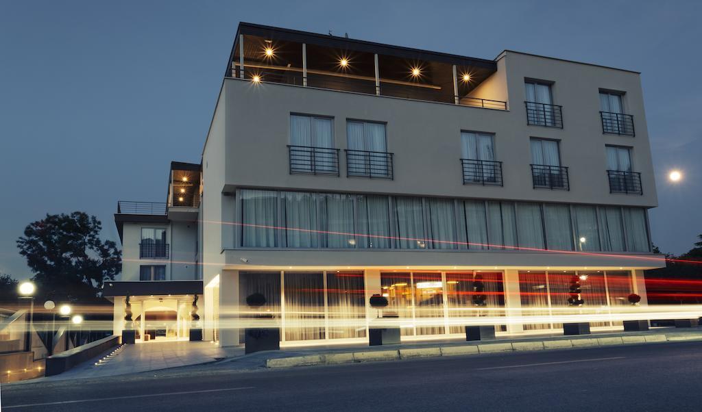 Romantique Dojran Hotel Esterno foto